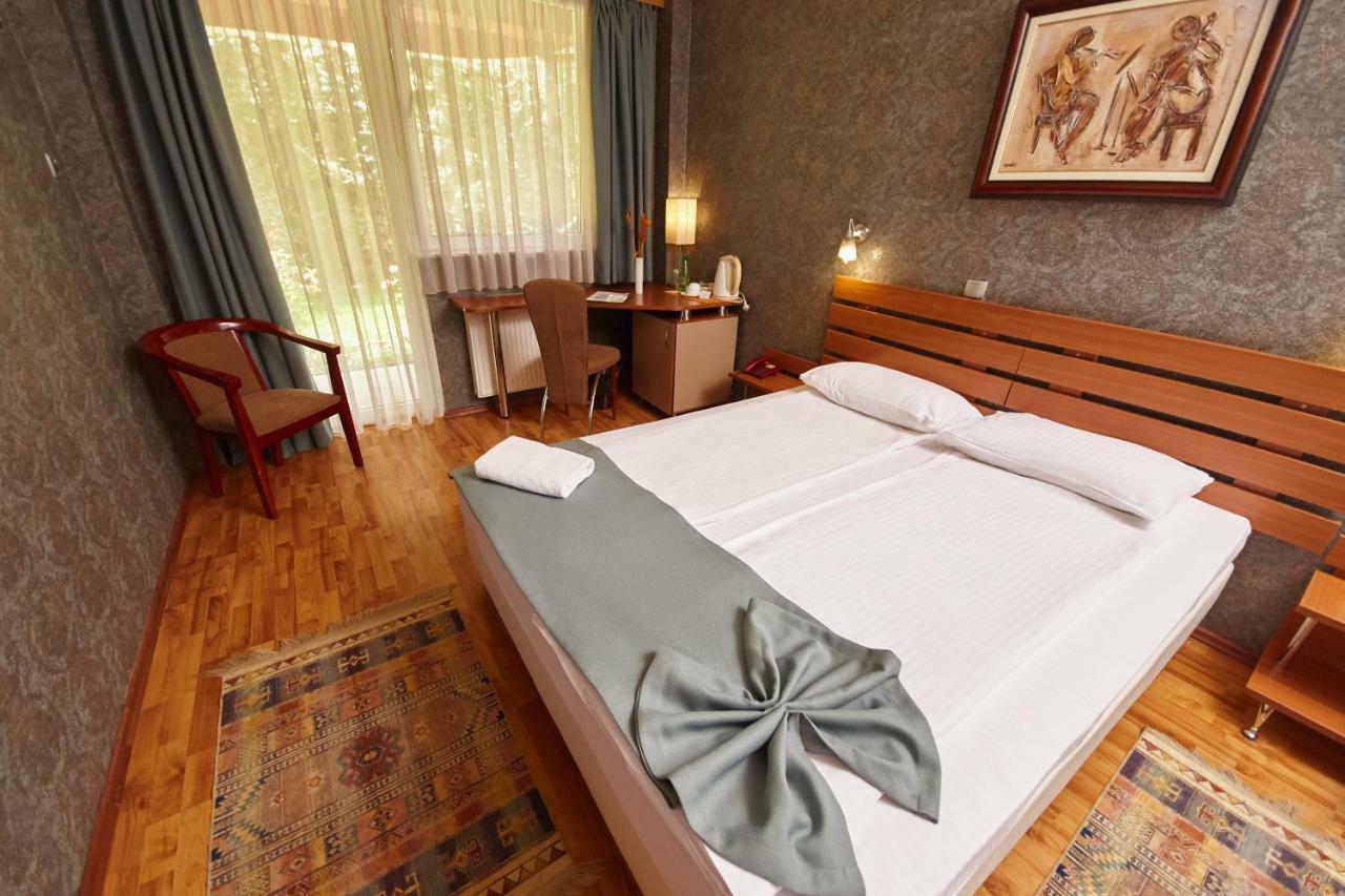 Leonardo Hotel Skopje Extérieur photo