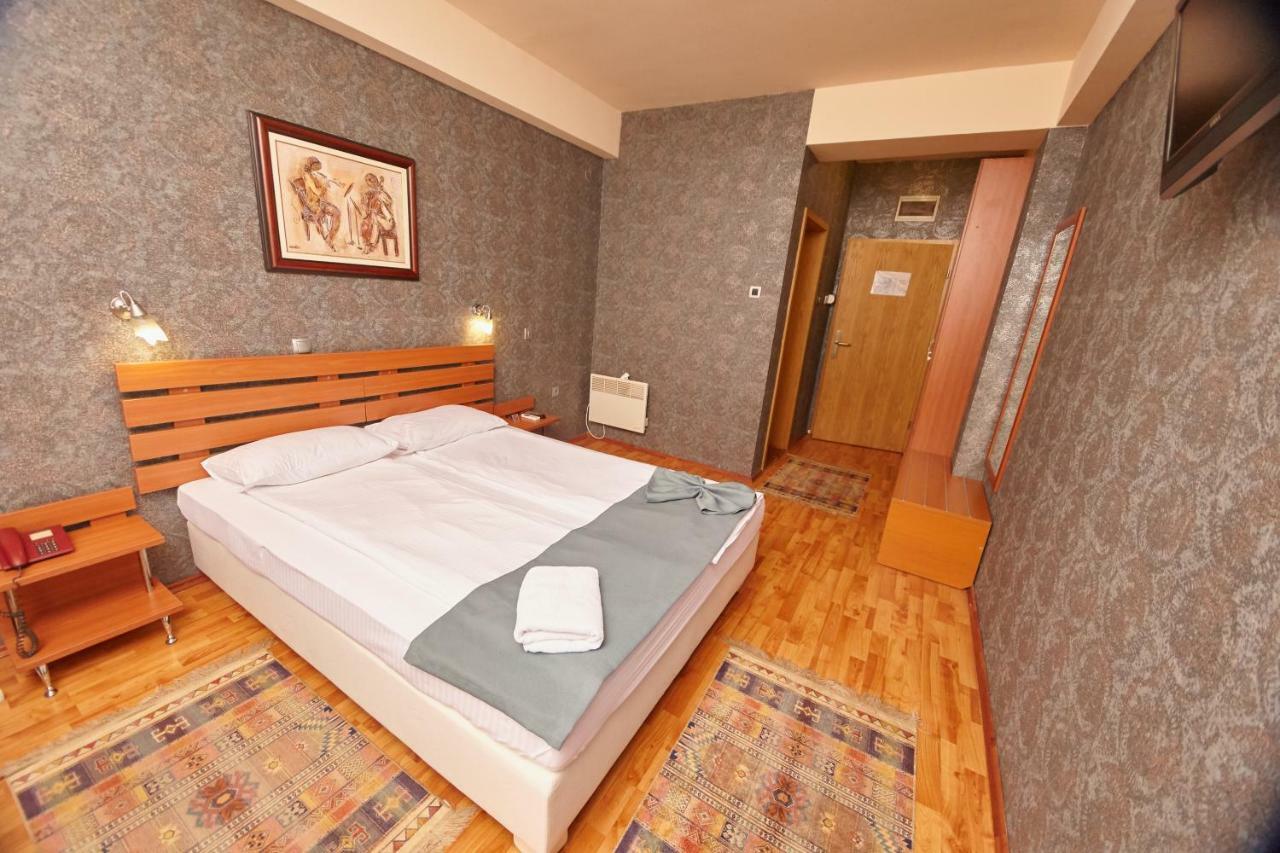 Leonardo Hotel Skopje Extérieur photo