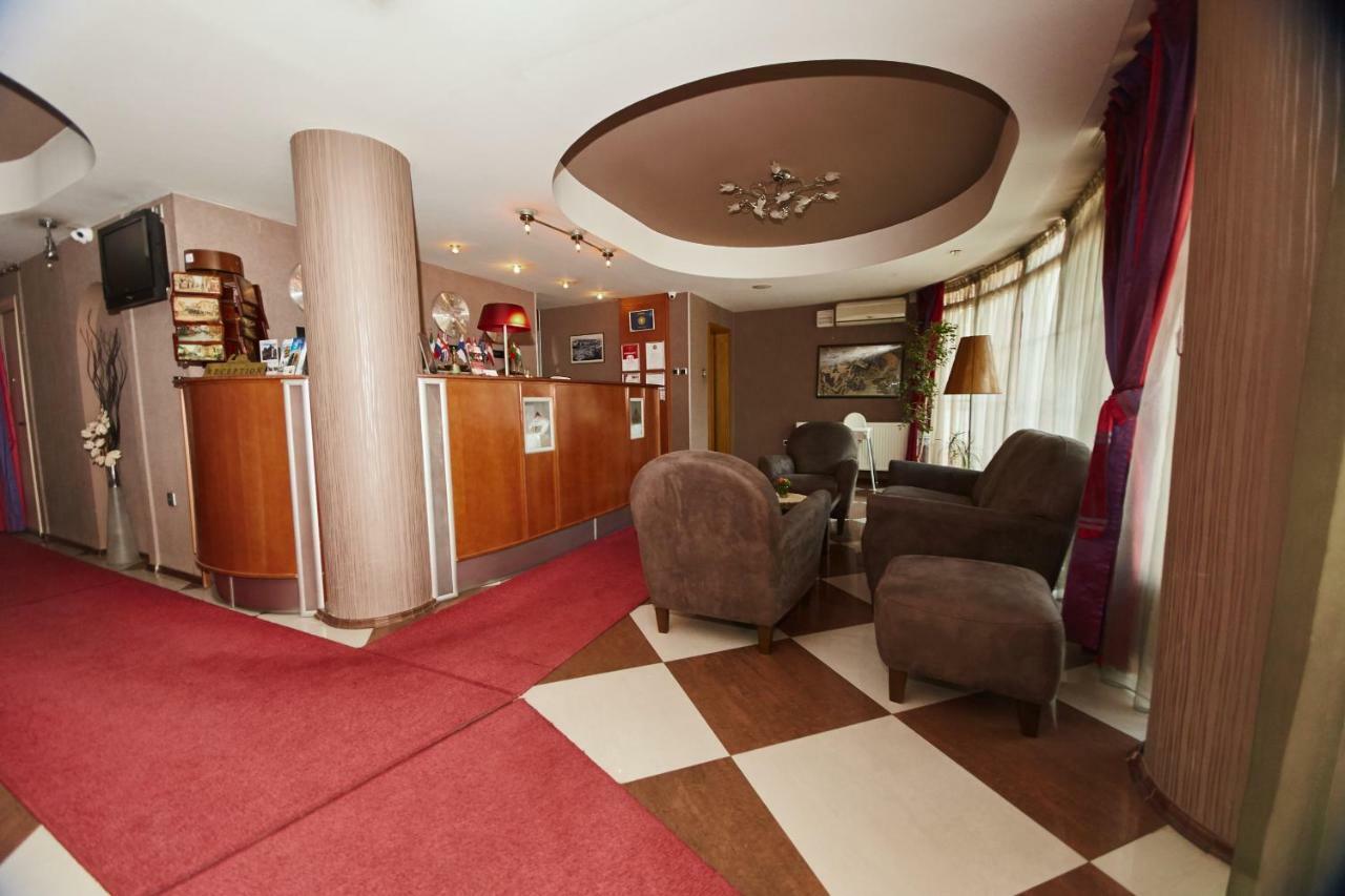 Leonardo Hotel Skopje Extérieur photo