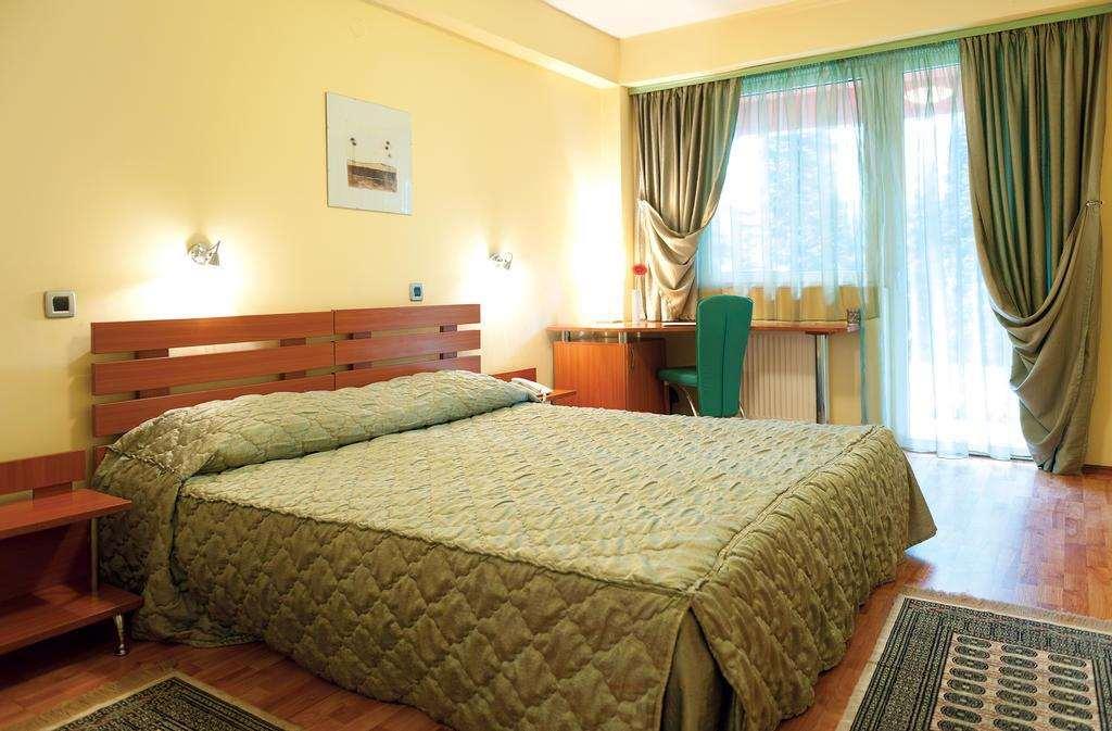 Leonardo Hotel Skopje Chambre photo